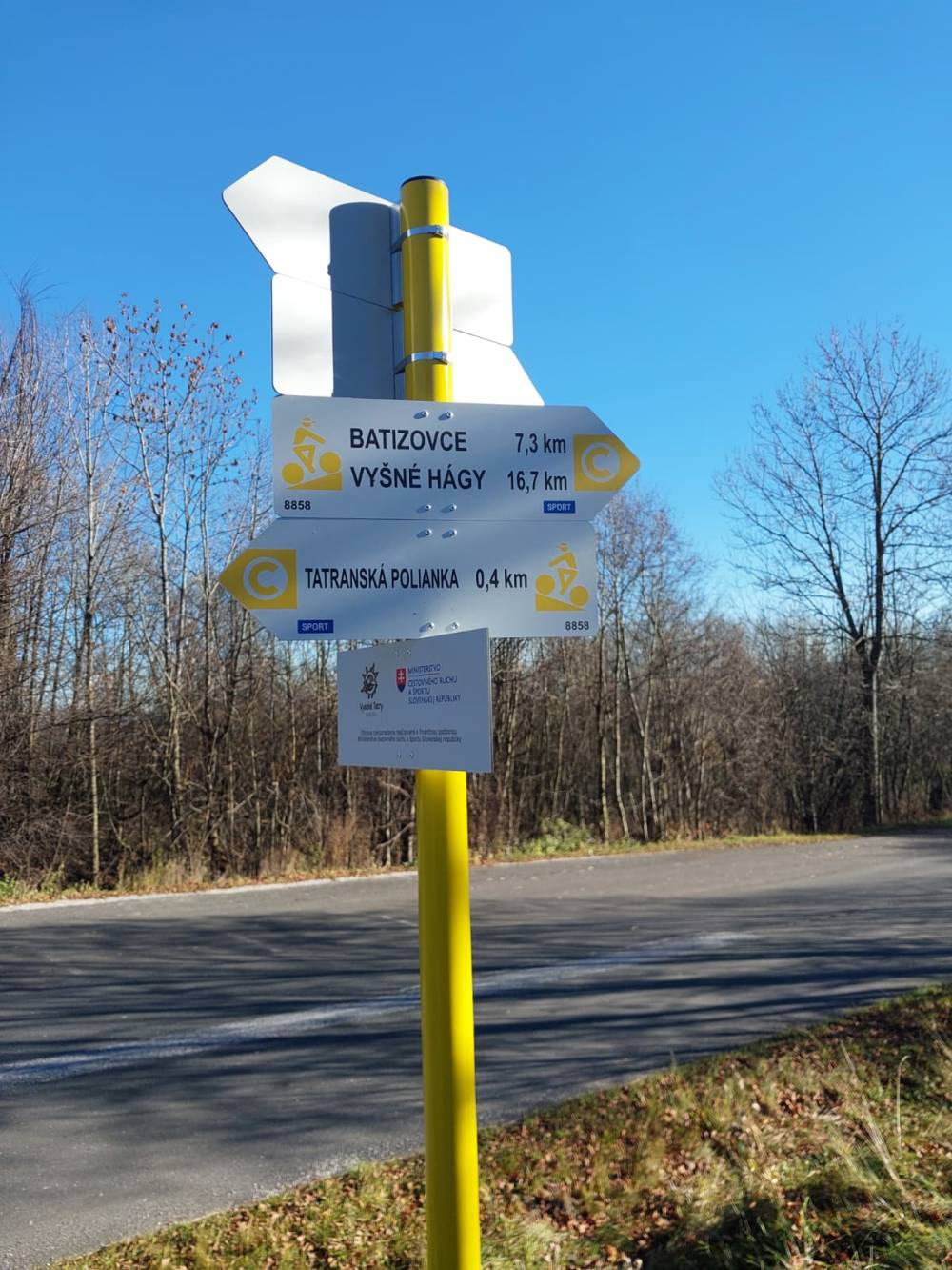 8858 - Vyšné Hágy – Batizovce - Tatranská Polianka